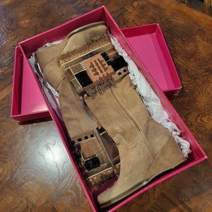 Apepazza Ninfa Boots, New In Box, High Quality Italian Boots, Size 9.5